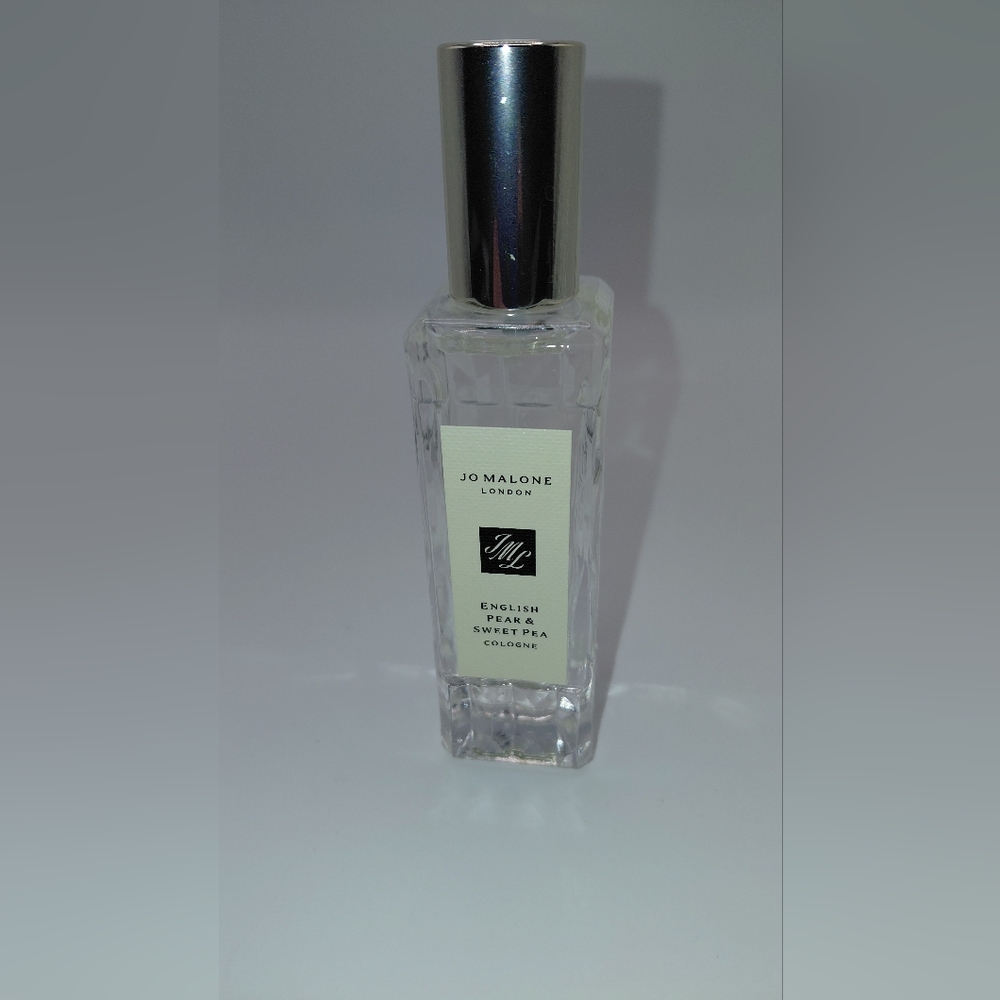 ❤️New! Jo Malone London English Pear & Sweet Pea Cologne